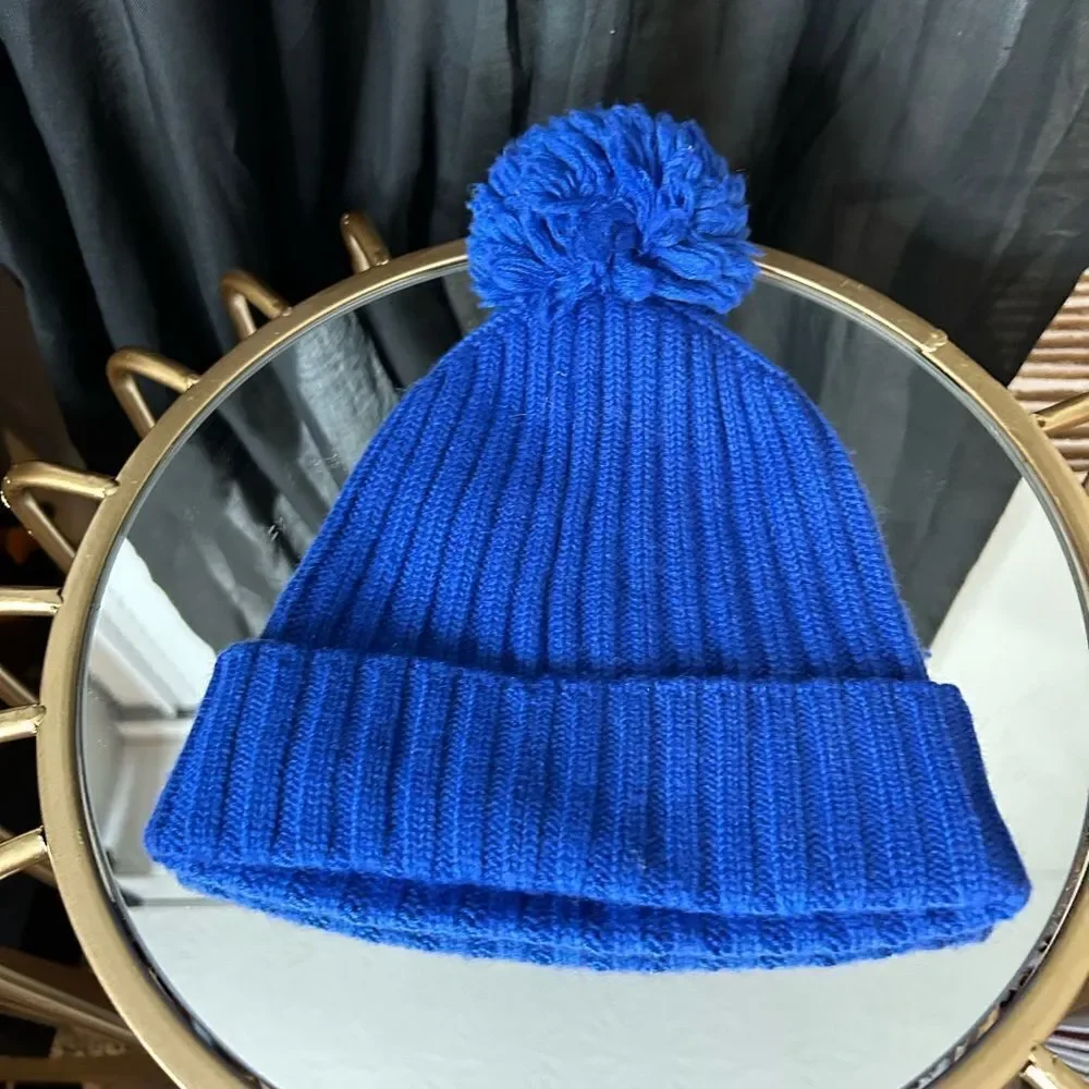 UGG Kids Blue Pom-Pom Beanie NWT